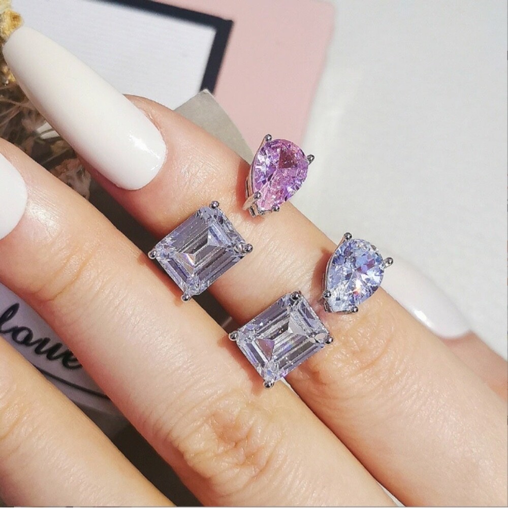 Kylie Princess cut and pear shape ring